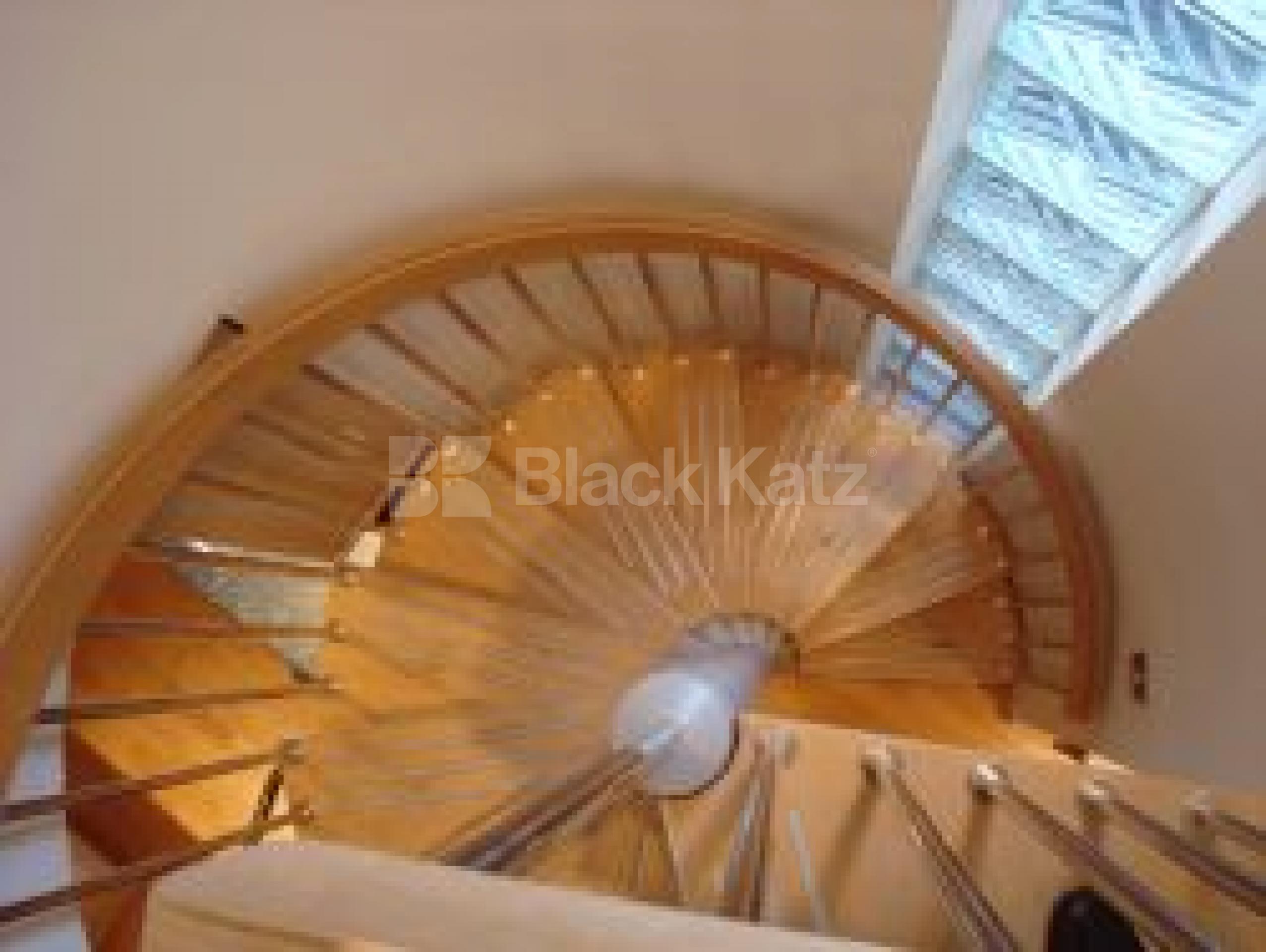 			New Instruciton, 1 Bedroom, 1 bath, 1 reception Flat			 Westbourne Grove, BAYSWATER / WESTBOURNE GROVE  W2 W2